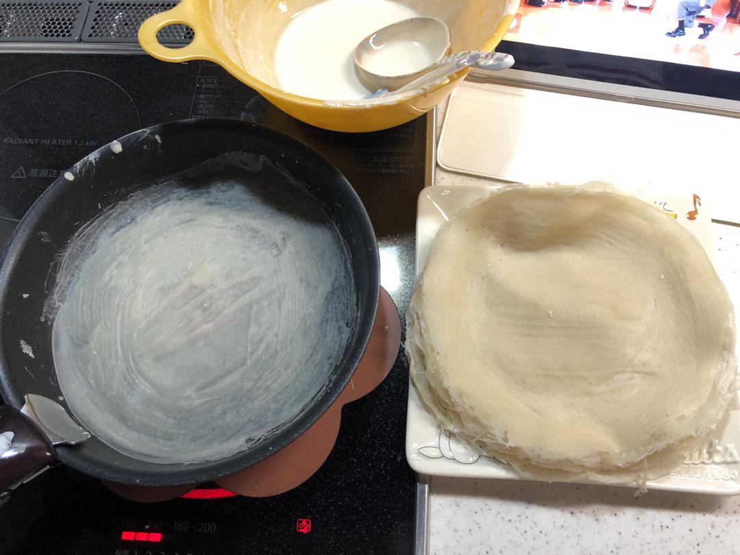 自制春卷皮（超简单是个人都会）