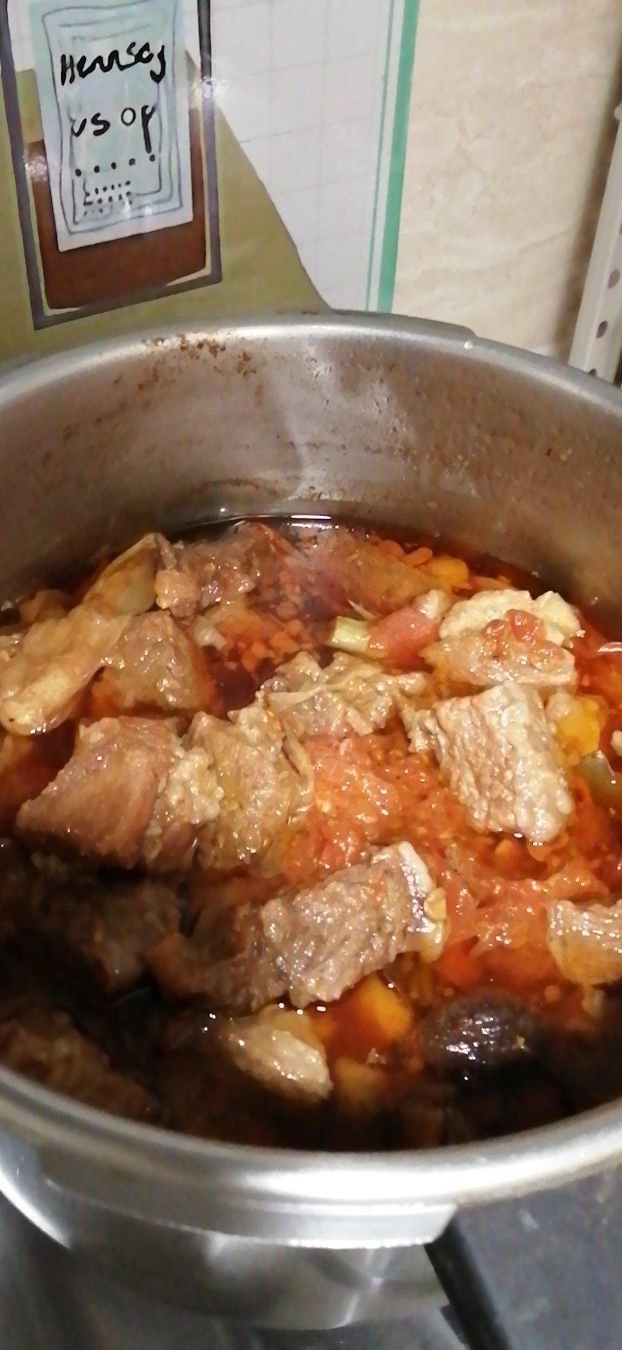 无水高压锅炖牛肉