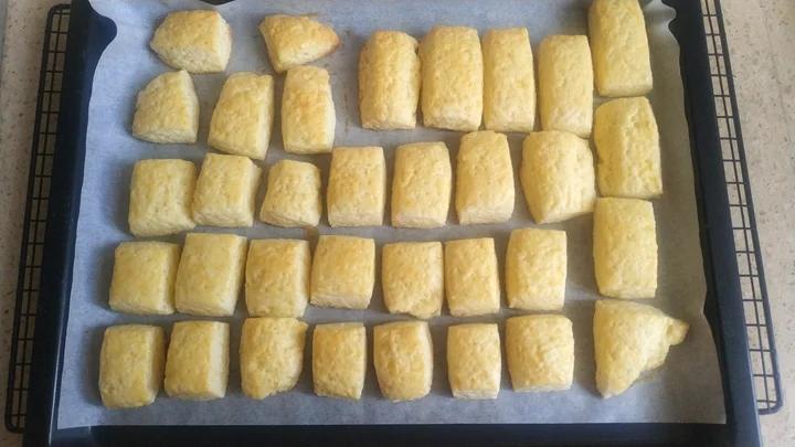 【视频】3分钟 奶油司康Scone(可能是世界上最快手的司康) 消耗淡奶油～