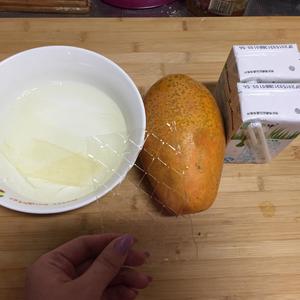 木瓜牛奶冻的做法 步骤1