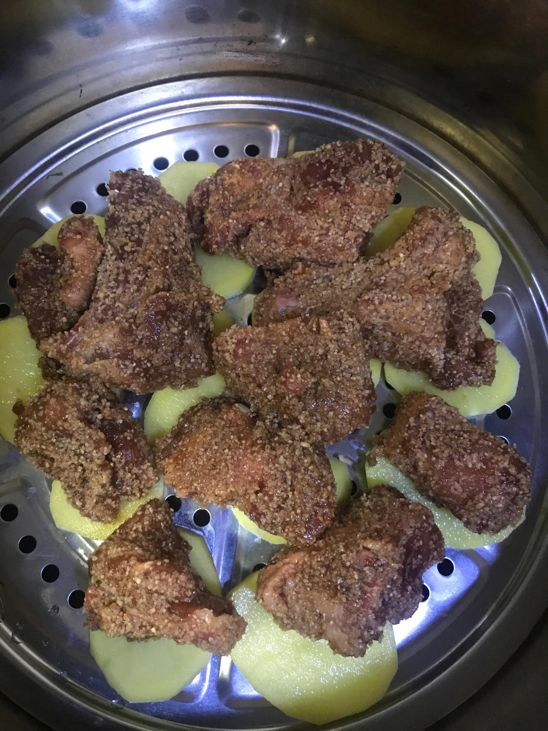 小朋友超爱吃的粉蒸排骨