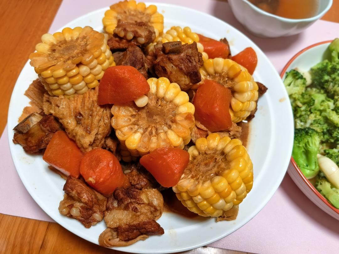 胡萝卜焖排骨（孩子护眼神器）
