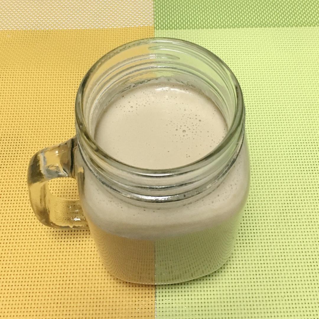 桂圆红枣奶茶