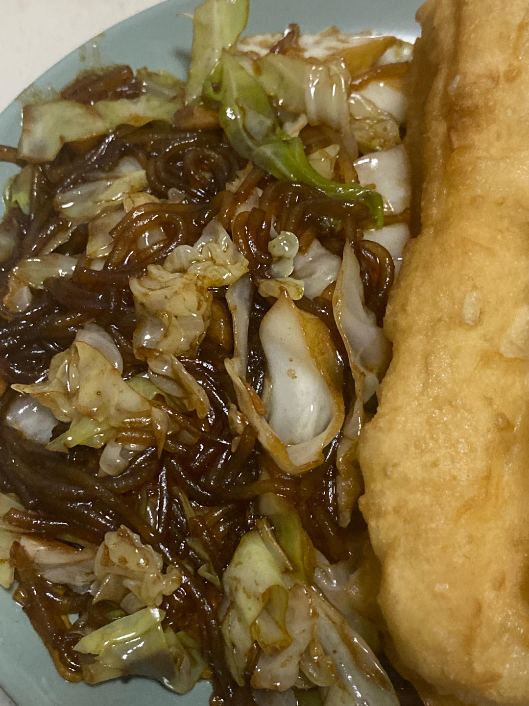 最近爱吃粉丝粉条～包菜炒粉丝