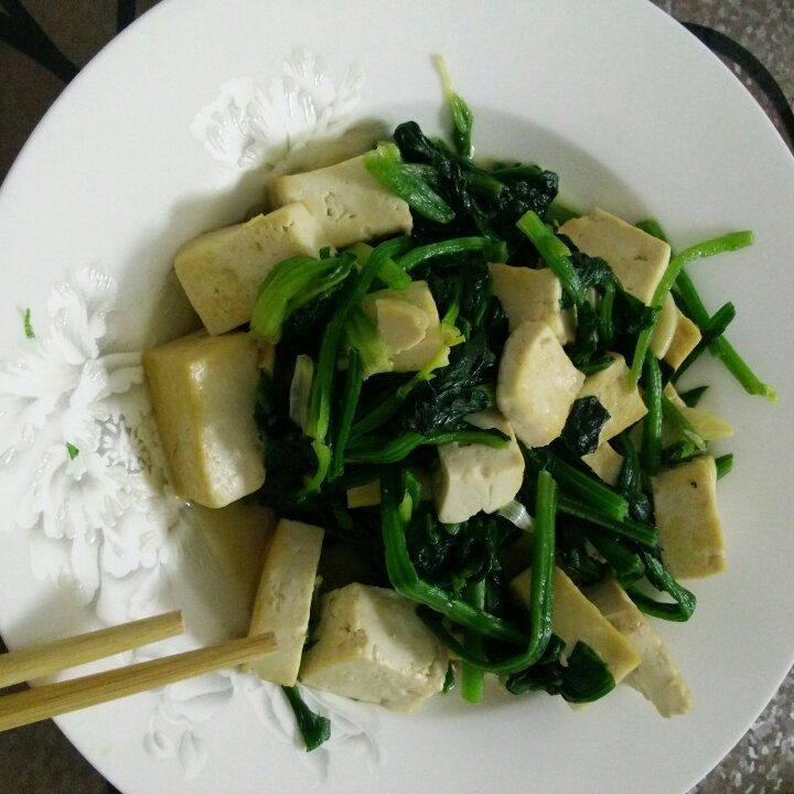 凉拌菠菜豆腐