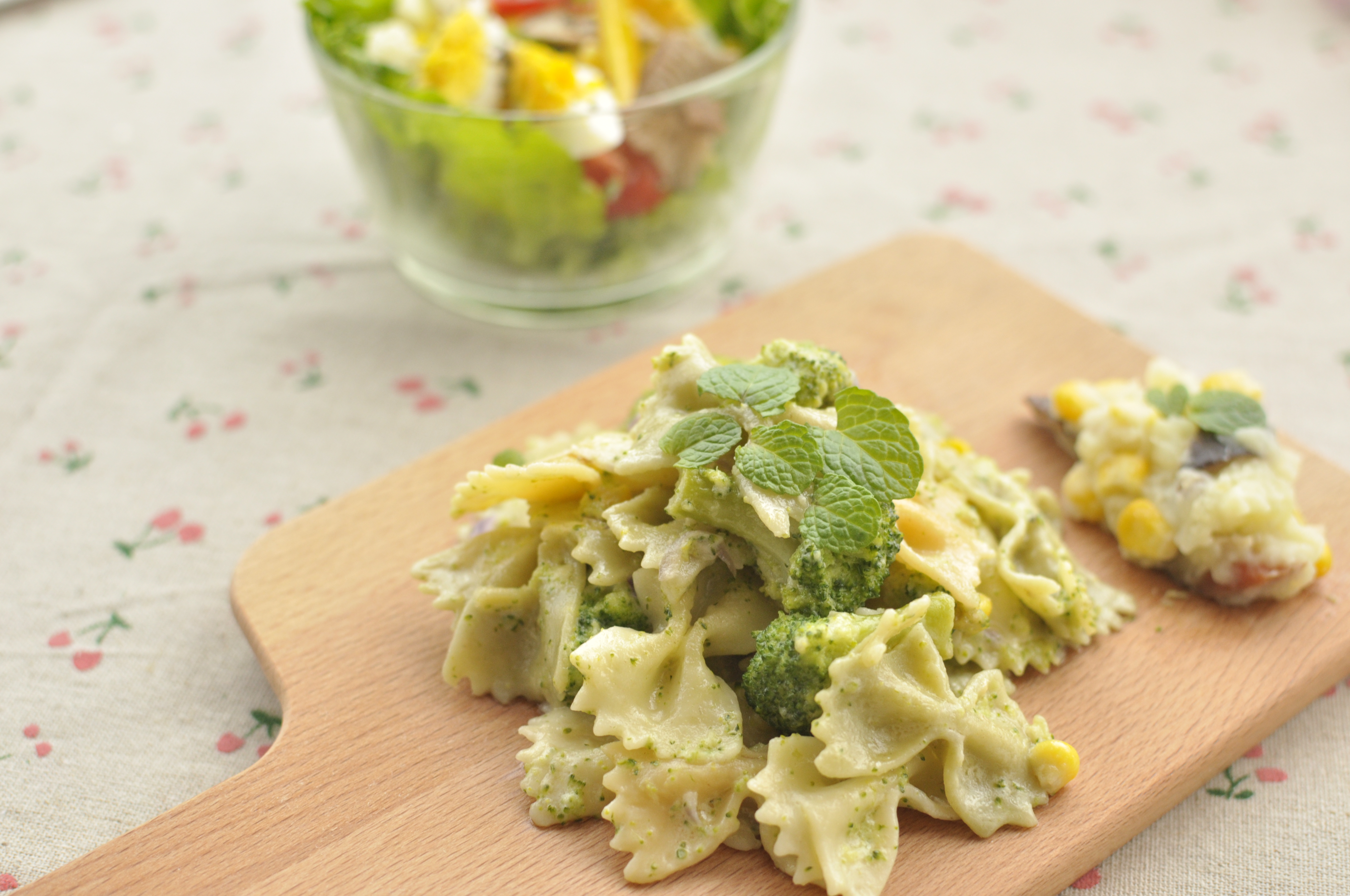 蒜香奶油虾仁蝴蝶面