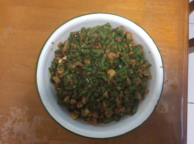 肉沫豆角下饭菜