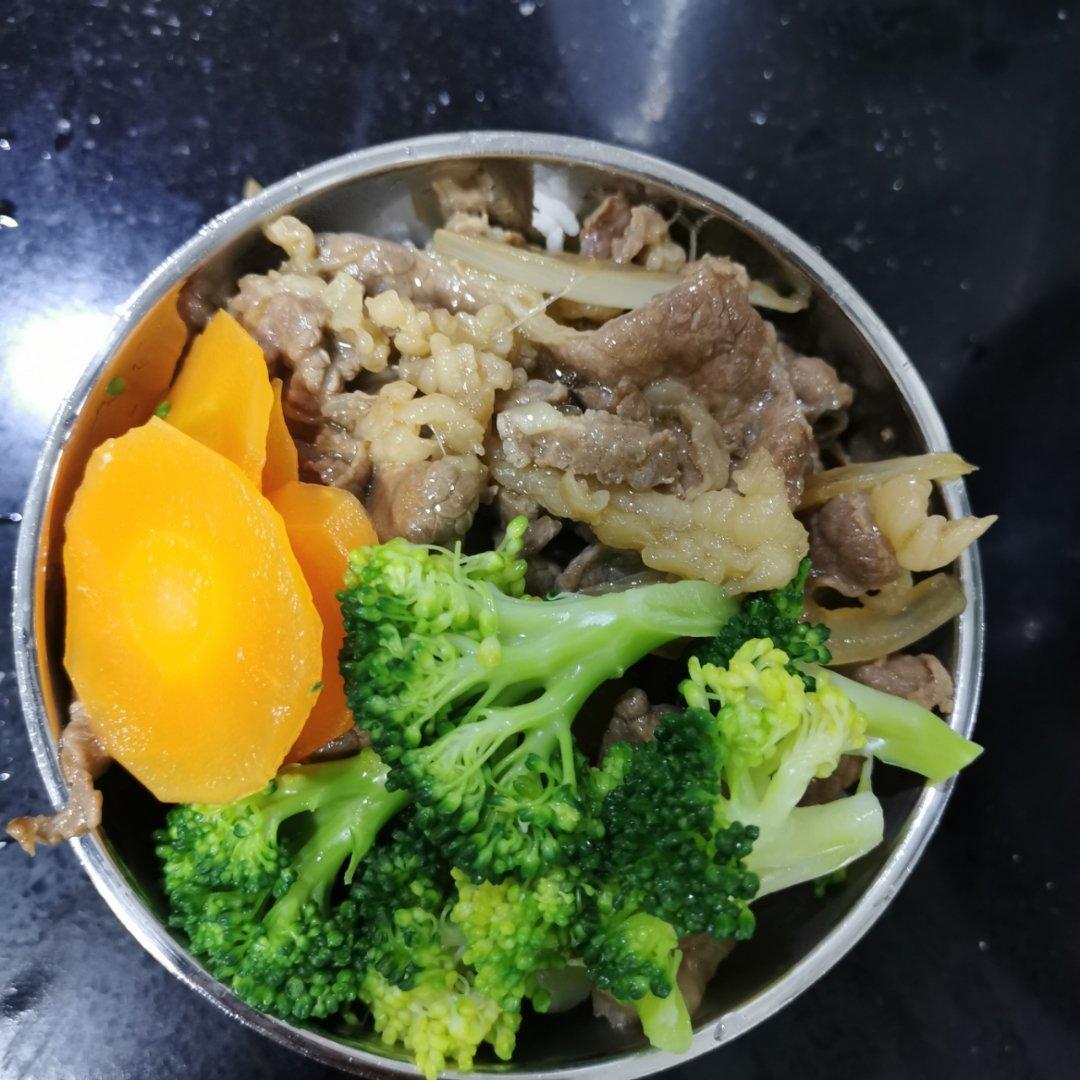 肥牛饭