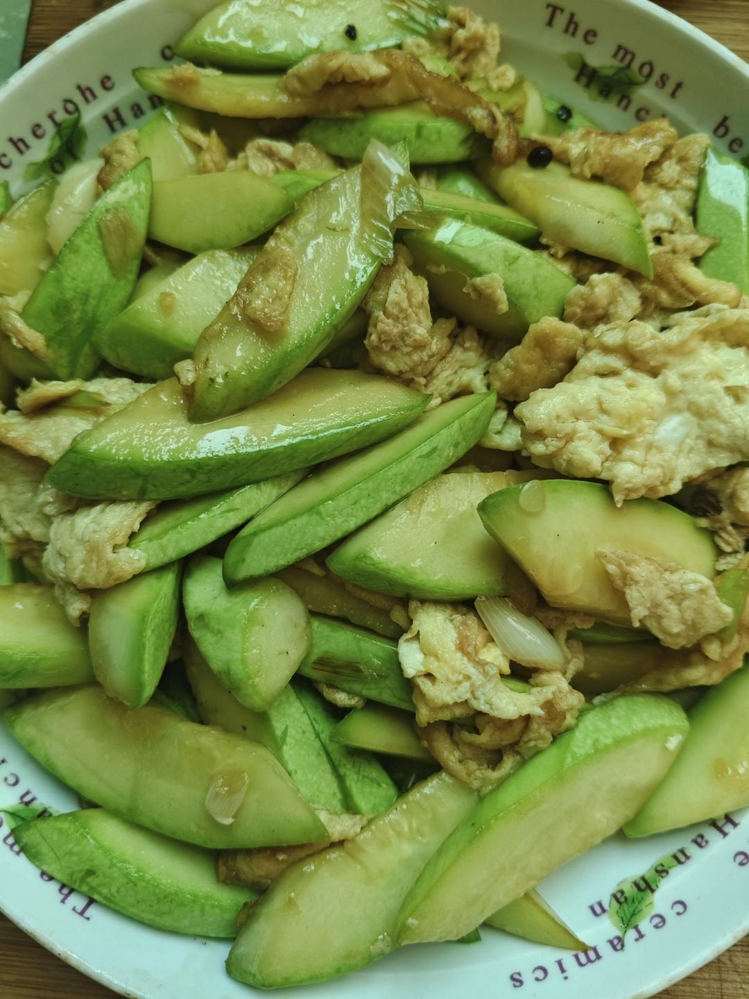 清香的西葫芦炒鸡蛋