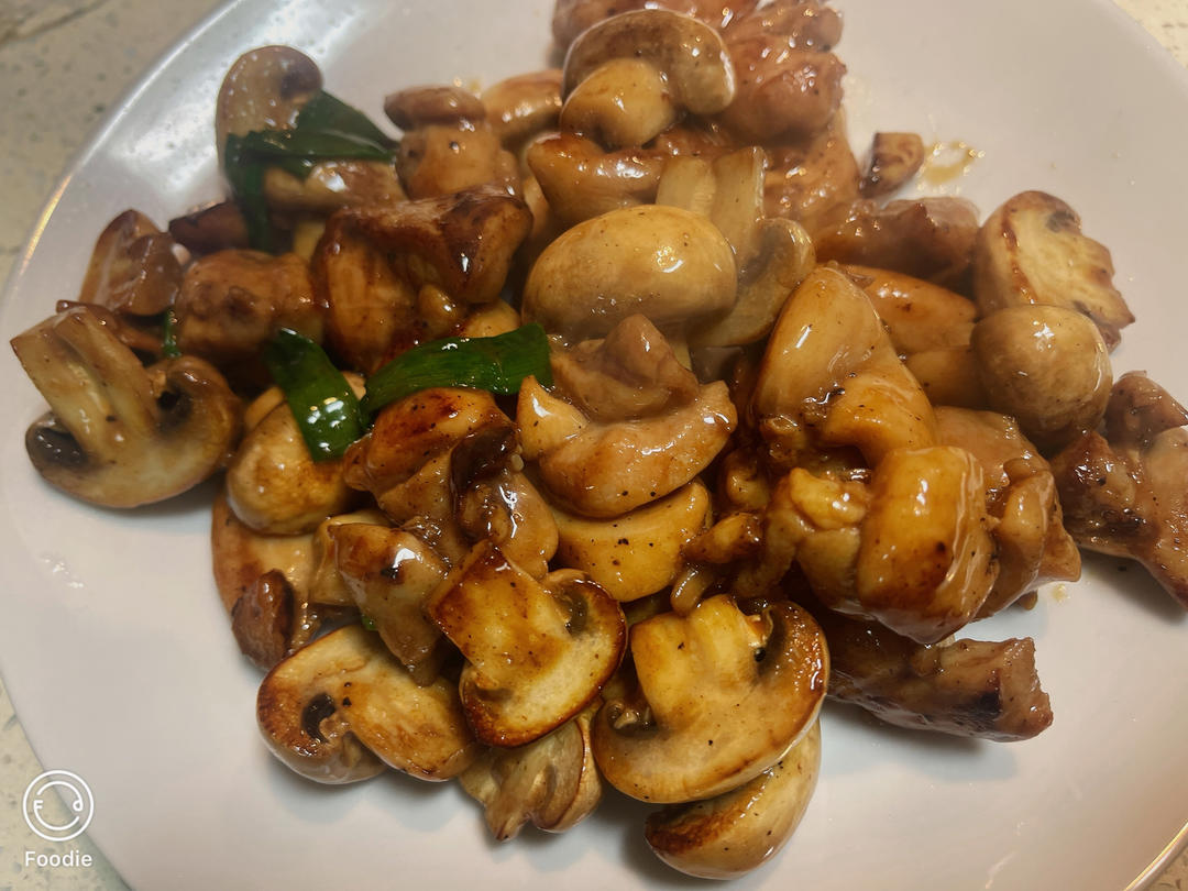 口蘑蒜香鸡腿肉