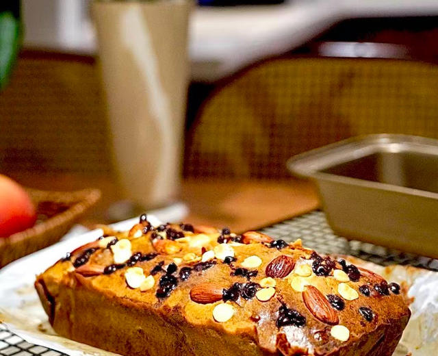 香蕉巧克力蛋糕(甜品茶点)的做法