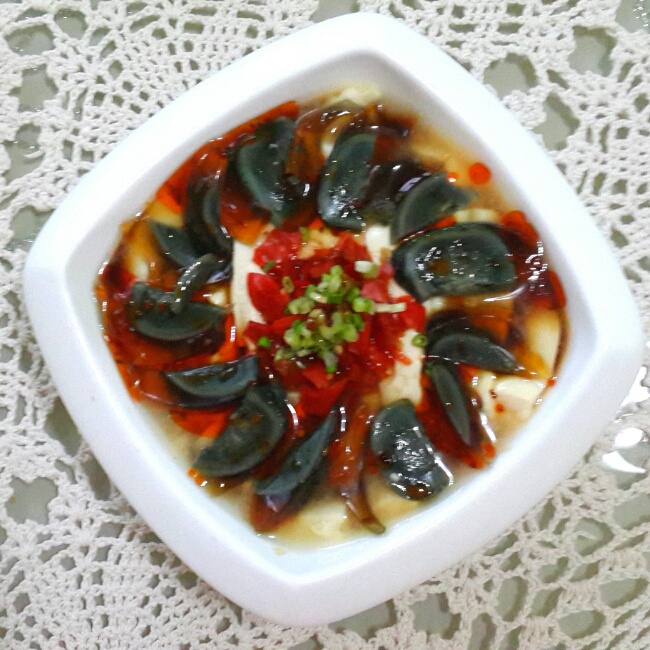 皮蛋豆腐