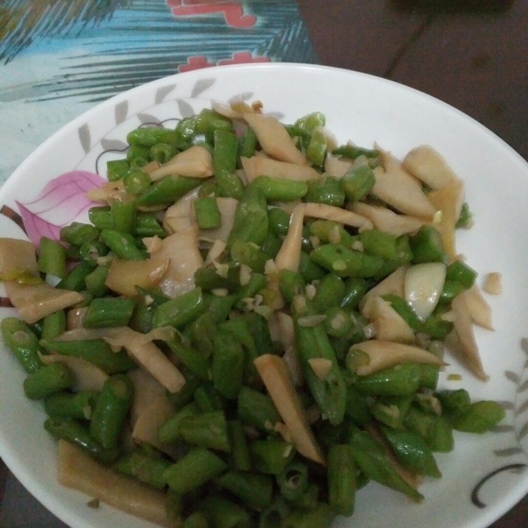 蛇豆杏鲍菇炒火腿肠