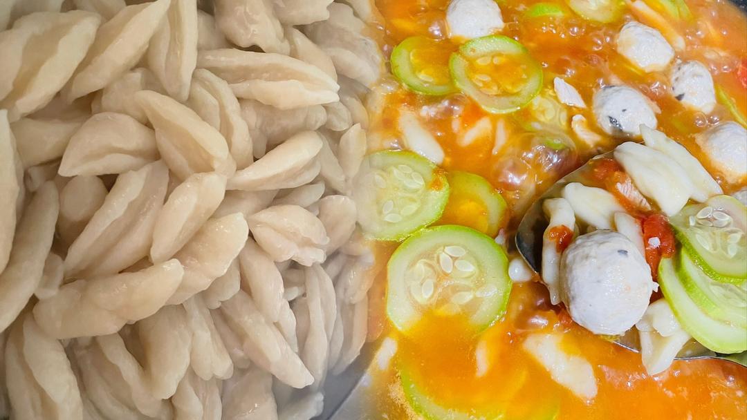 番茄鸡蛋剪刀面