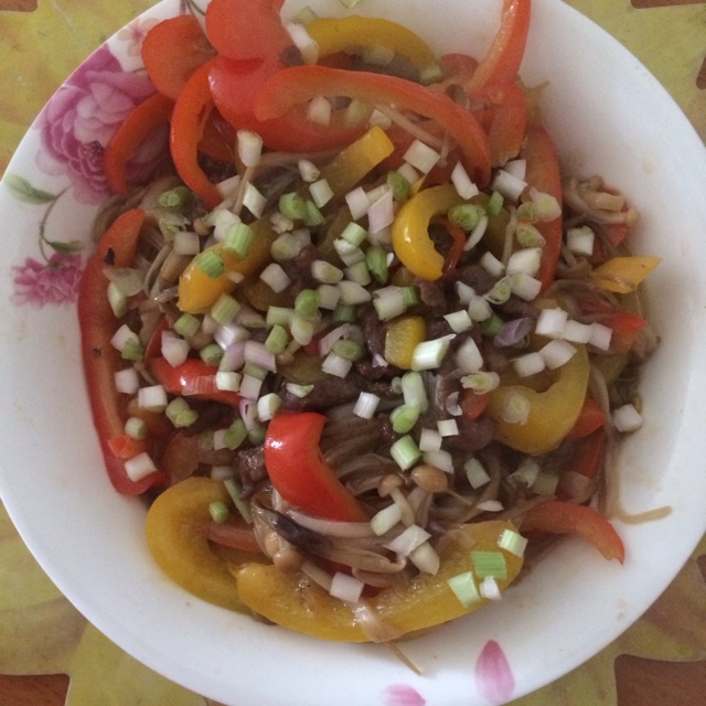 金针菇炒肉丝