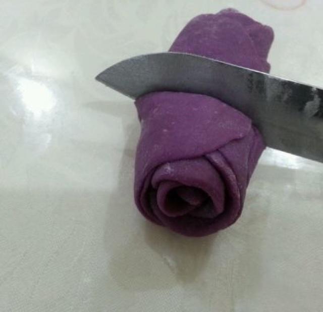紫薯玫瑰花馒头的做法 步骤12