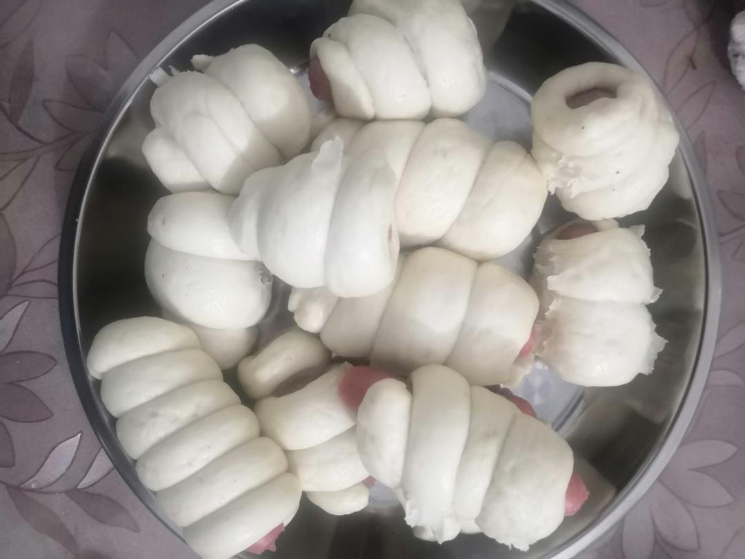 包子店人气早点，肠仔馒头，附详细过程图
