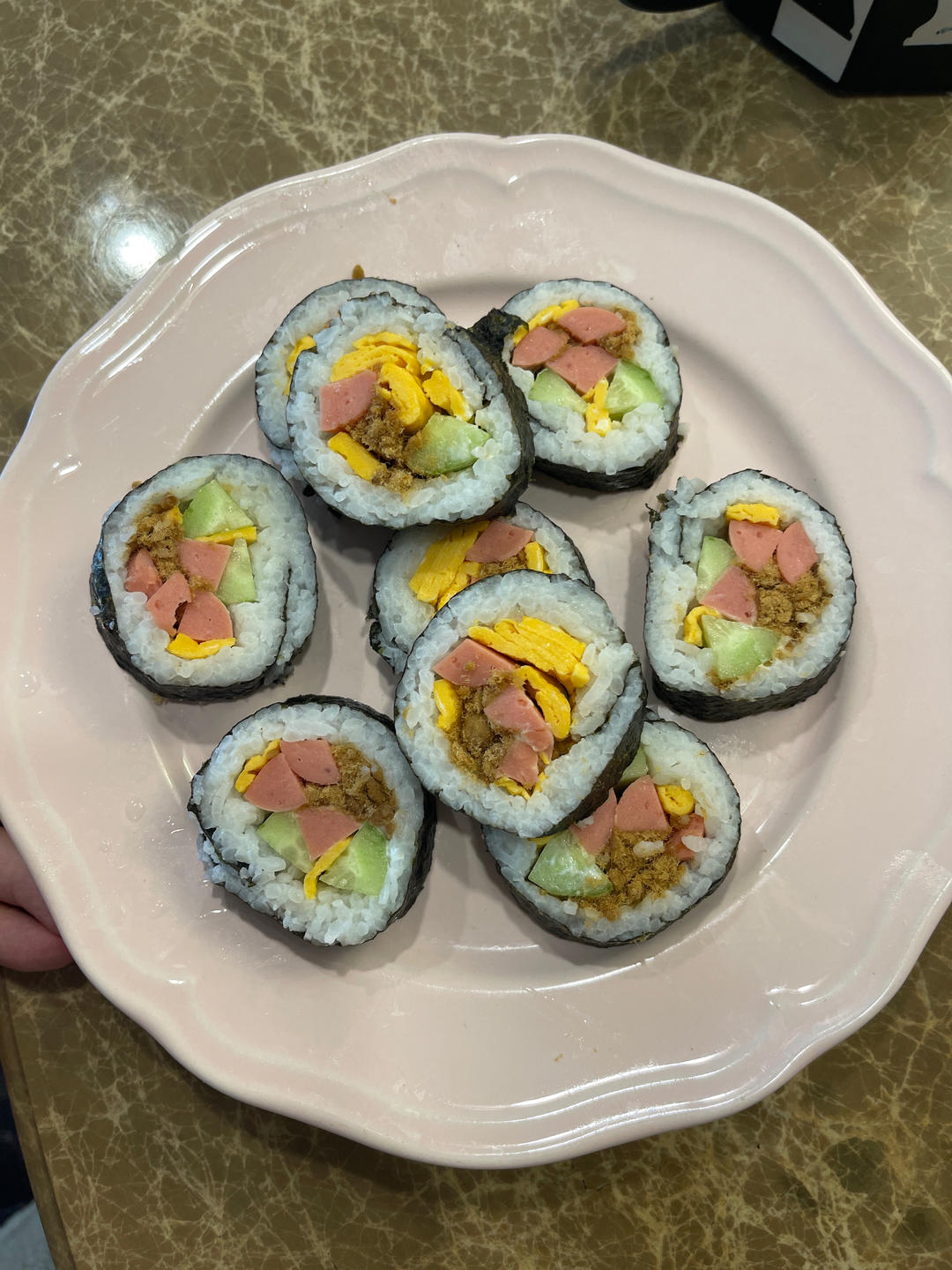 紫菜包饭（蛋黄肉松寿司卷）孩子们非常喜欢的一种食物🥰孩子喜欢的😋当妈的都会🤦‍♀️