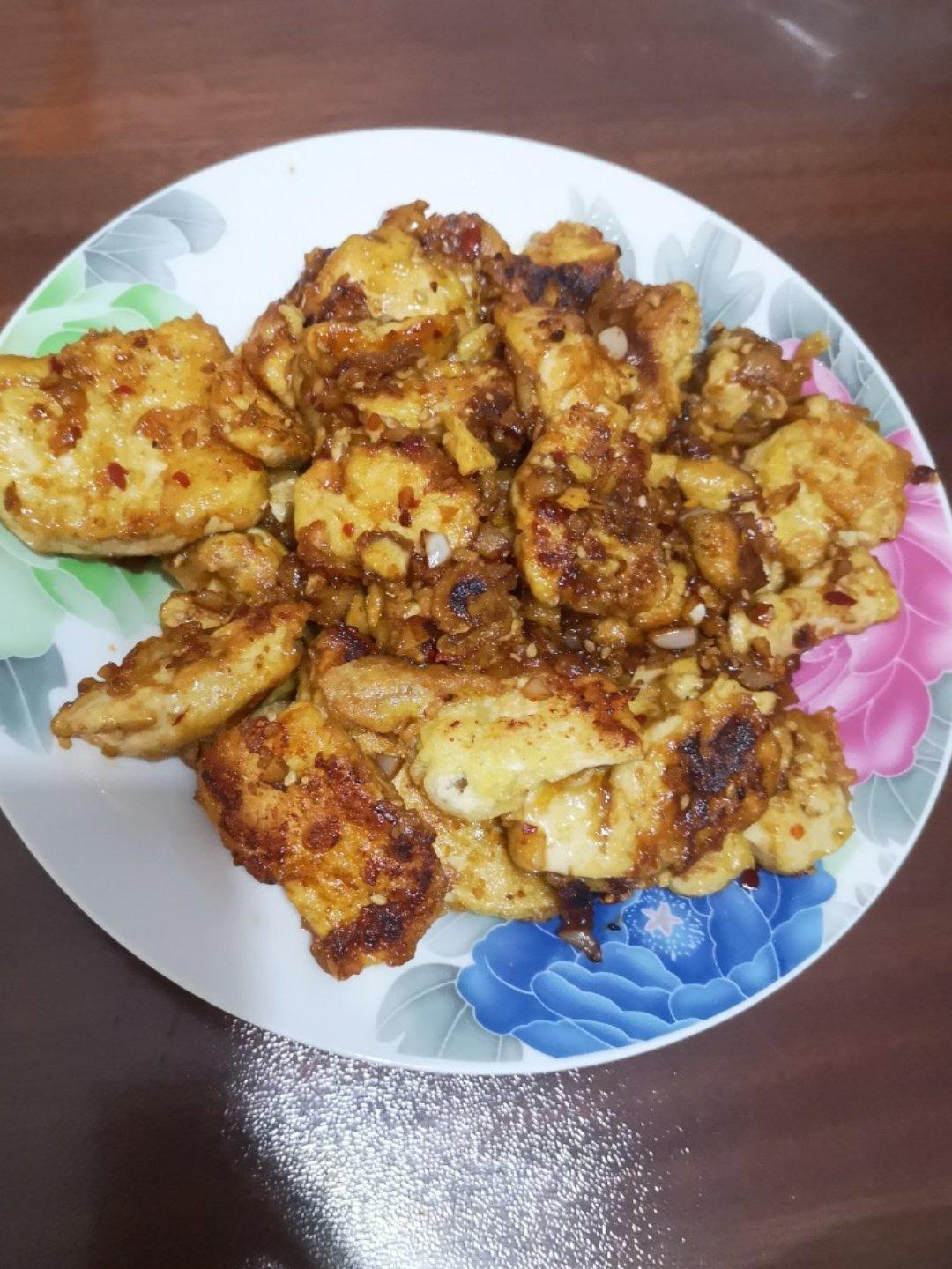 分分钟光盘，完爆路边摊的香煎孜然豆腐