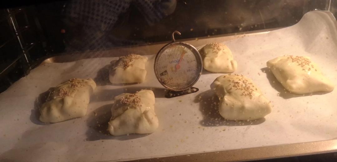 正宗新疆羊肉烤包子烤箱版