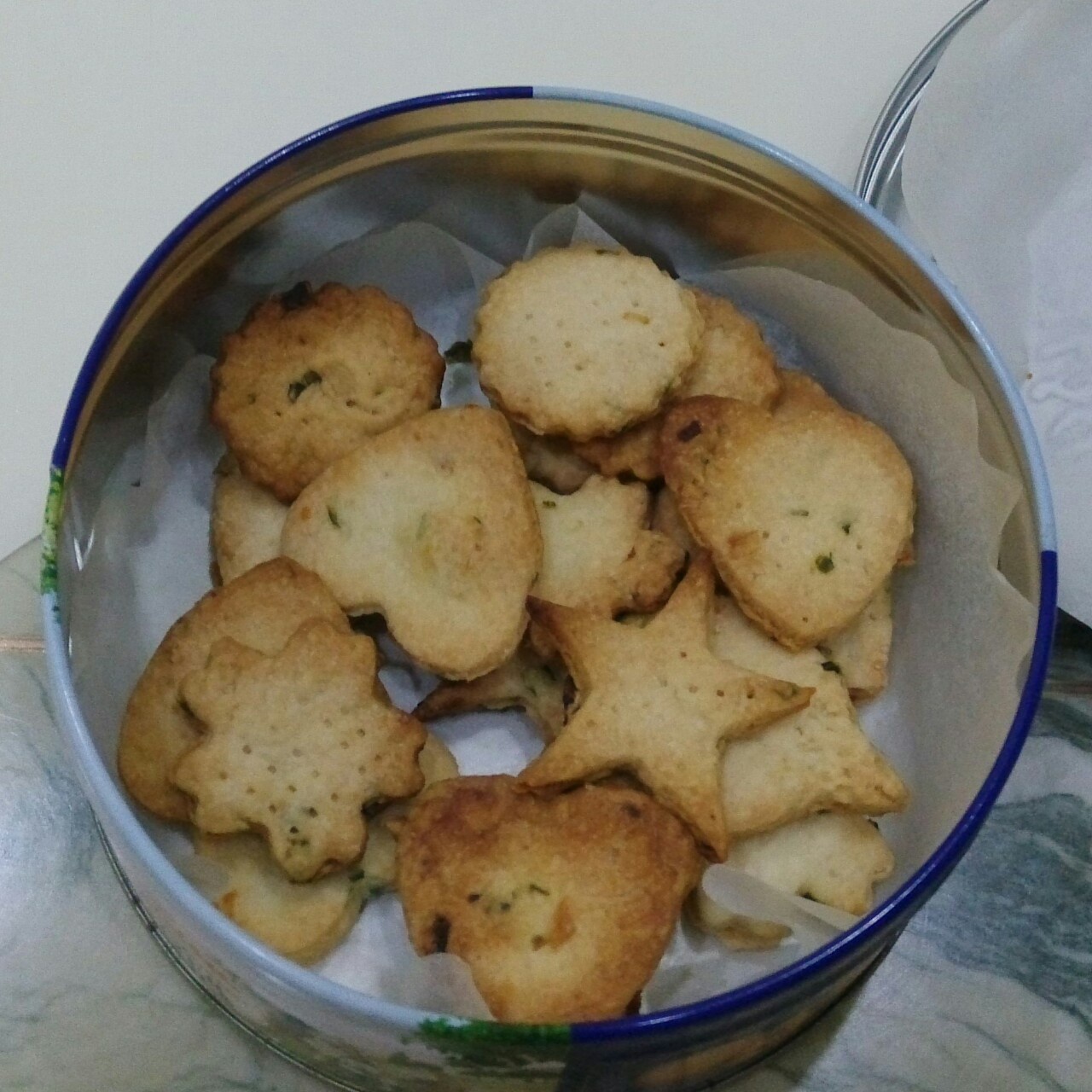 超快手好做的葱香饼干