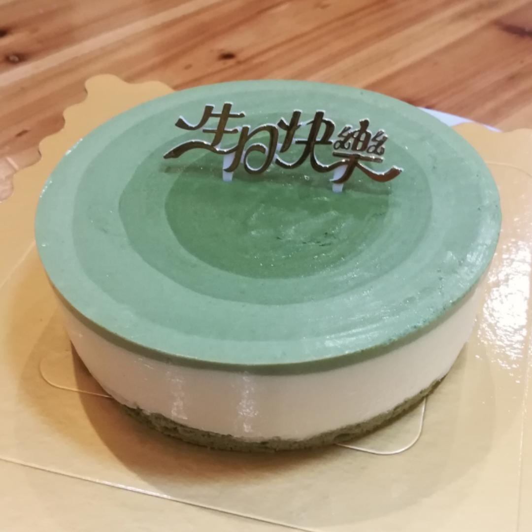 渐变抹茶慕斯蛋糕：我Amanda带着既美又作的抹茶甜点又来了！【曼食慢语】