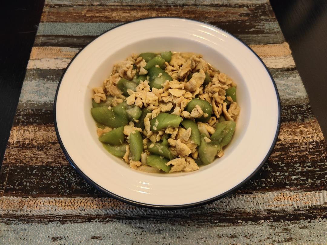 简单快手，五分钟搞定的丝瓜炒蛋