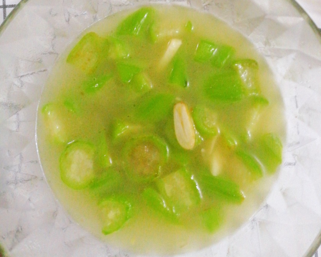 清香丝瓜汤的做法