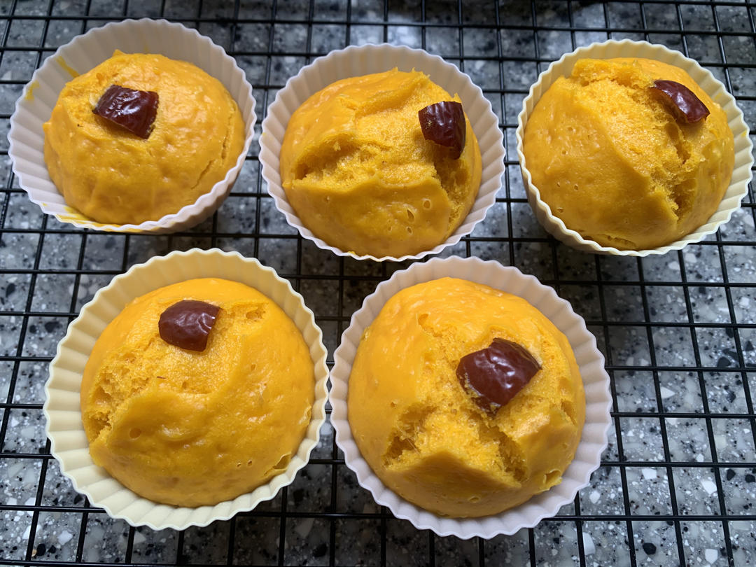 爱烘焙的yz做的宝宝辅食南瓜发糕