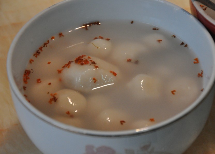 黑芝麻汤圆