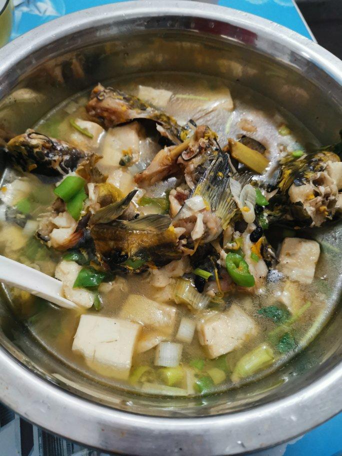 黄骨鱼焖豆腐