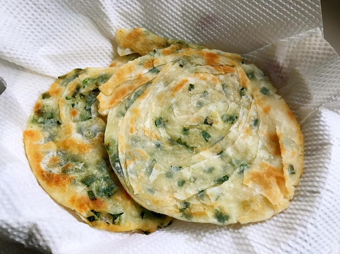 小馄饨皮葱油饼