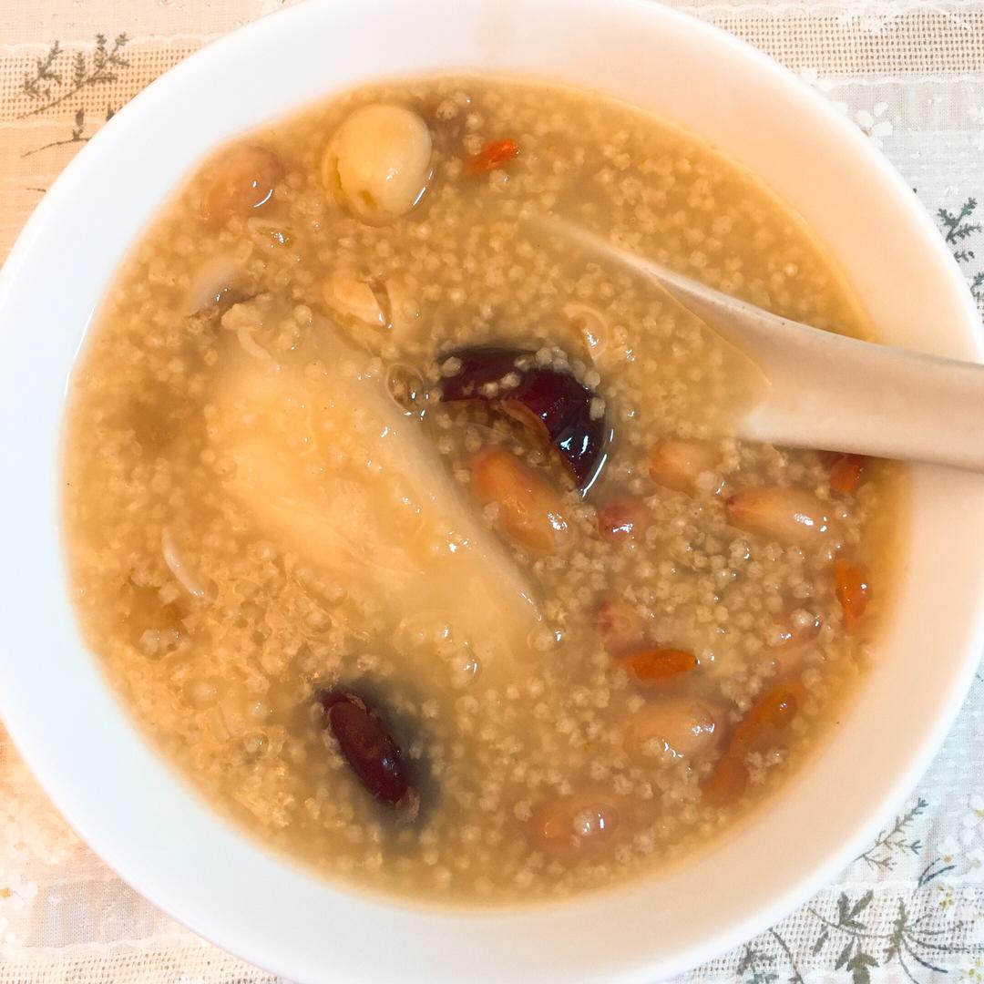 不用早起也可以喝一碗热腾腾【养生杂粮粥】的做法