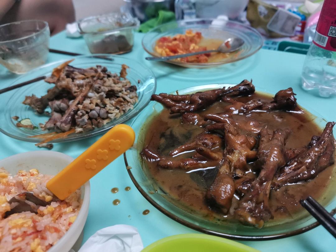 “销魂”卤鸡爪