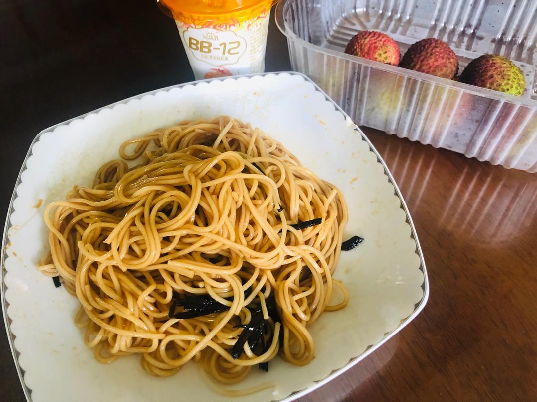 10分钟搞定的一碗葱油拌面