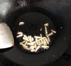 川式小炒里脊肉—超级下饭菜的做法 步骤3