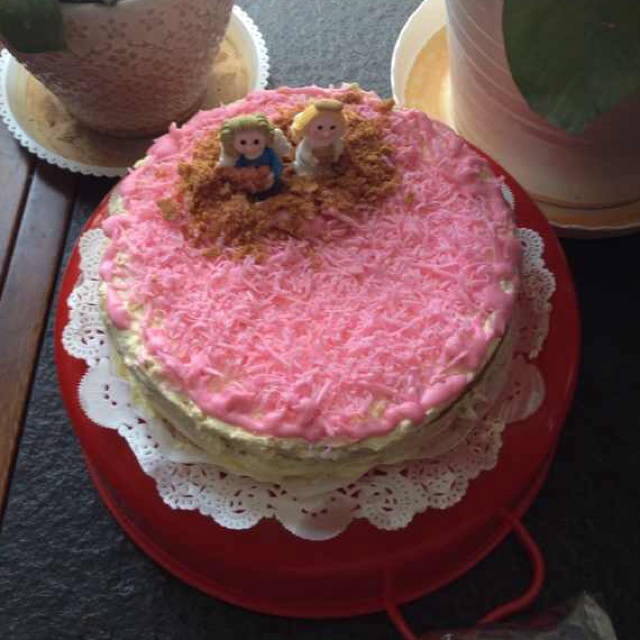 华丽丽草莓生日蛋糕