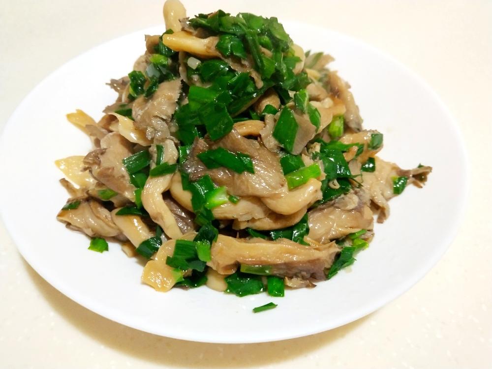 海鲜味道的韭菜炒蘑菇的做法