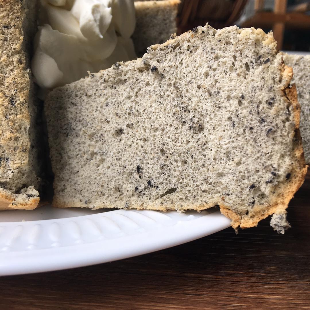 青井聪子の黑芝麻戚风蛋糕