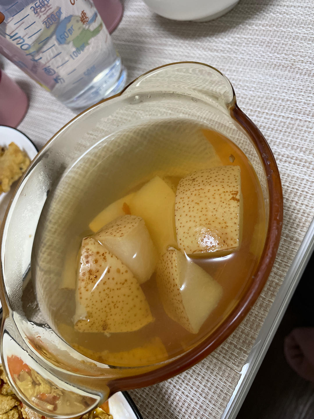 冰糖银耳梨汤