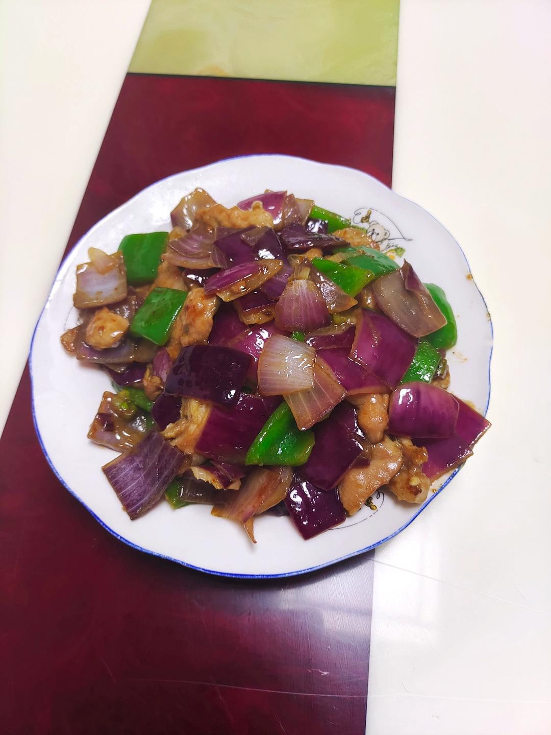 下饭菜：洋葱青椒炒肉片