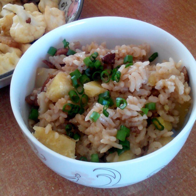 秘制土豆焖饭