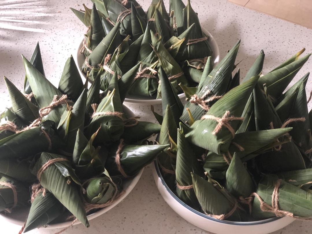 鲜香五花肉粽子