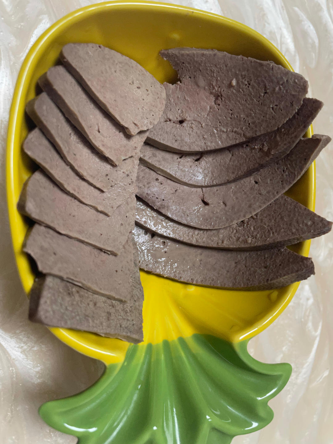 连着做了两次的盐水猪肝，下酒优秀冷盘。@坏露露的露台食光