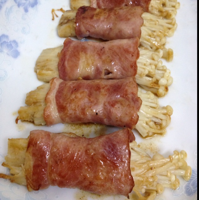 香煎培根金针菇卷