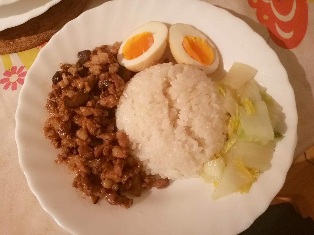 【小食刻 13】卤肉饭