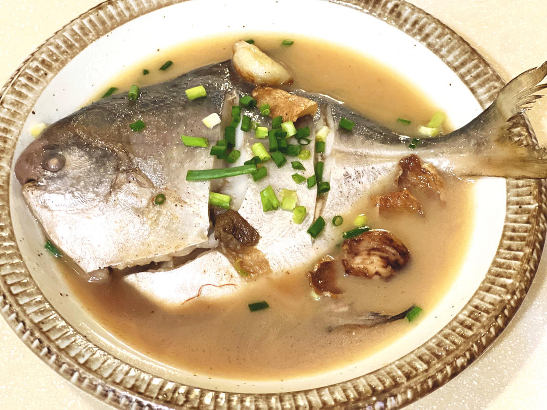 家烧鲳鱼(米其林三星)