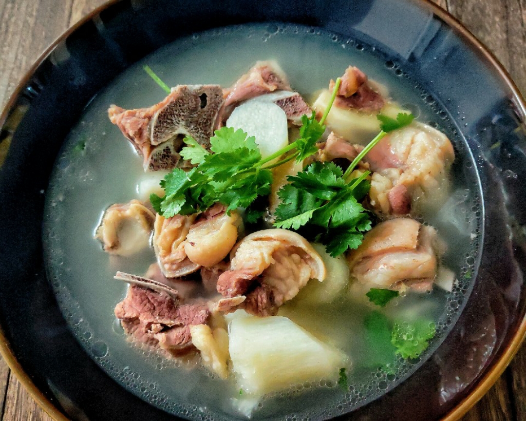 清炖山药羊肉汤的做法