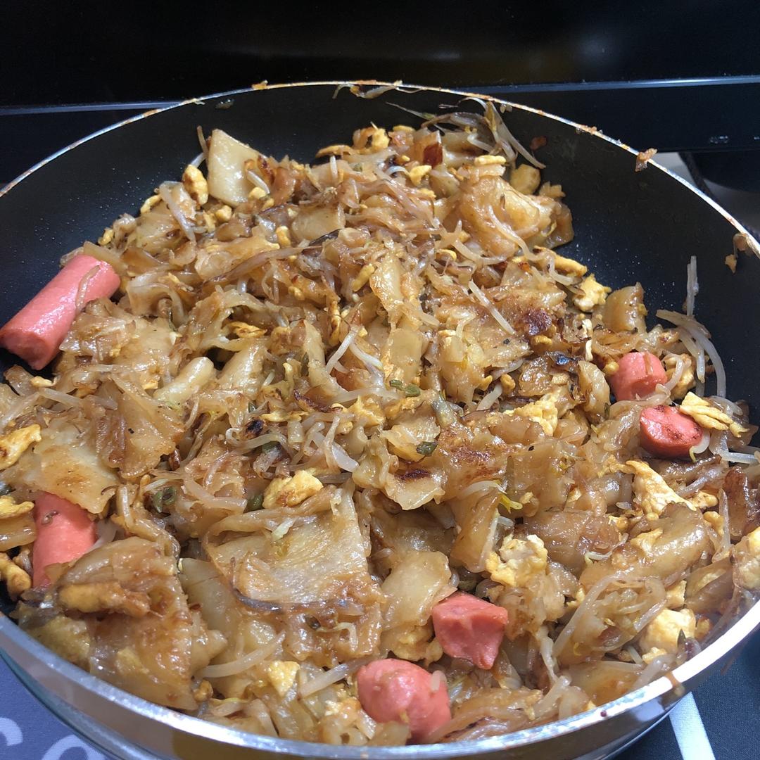 干爽的豆芽炒饼