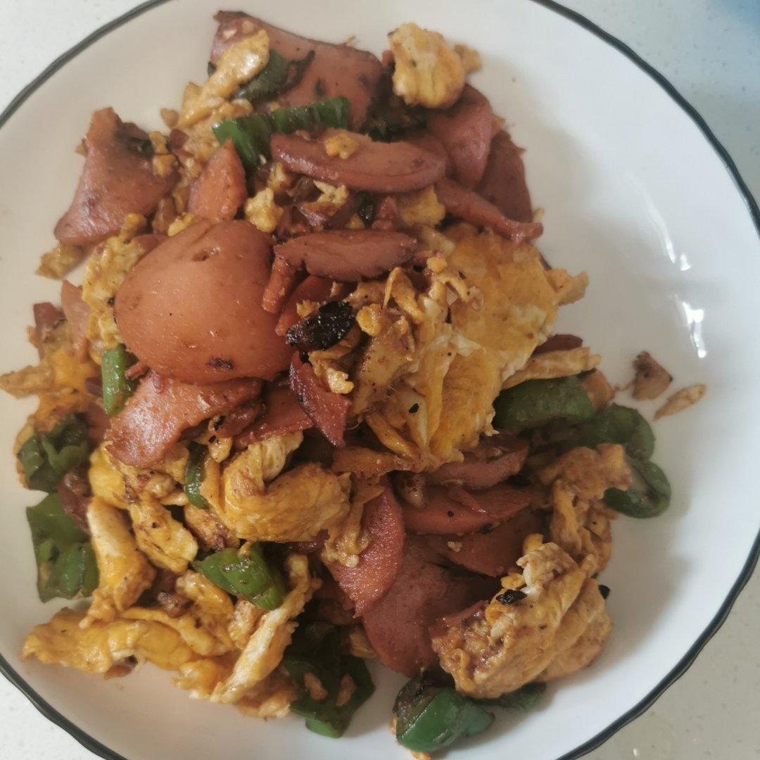 青椒火腿炒鸡蛋